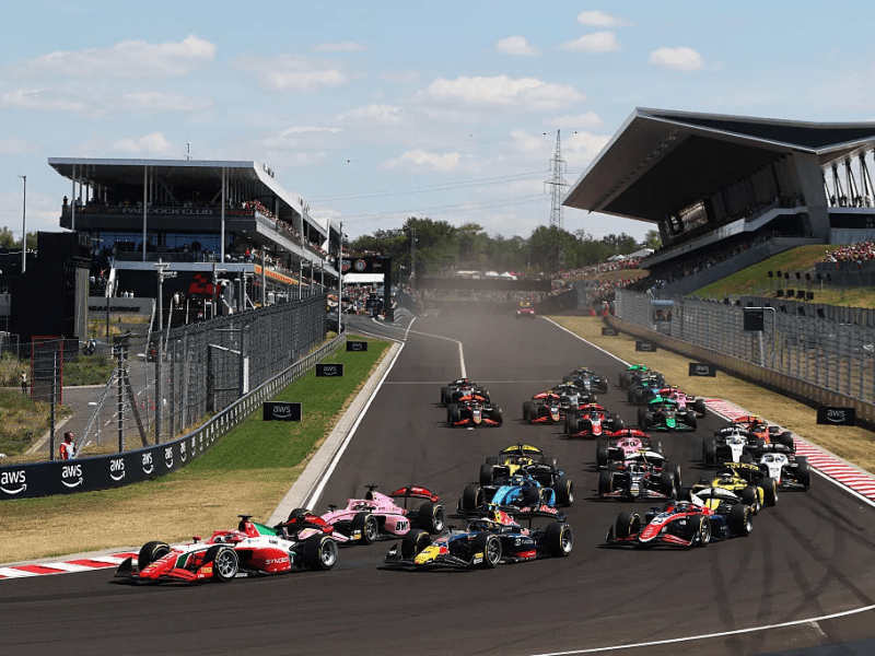 Massive moment for Mini, who wins f2 sprint after title rival Tsolov crashes&nbsp;out.